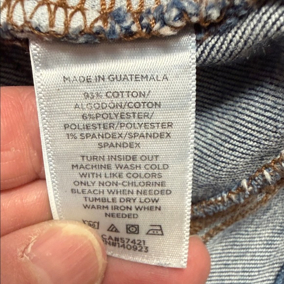 LOFT Midnight Blue Cropped Jeans - Picture 4 of 9